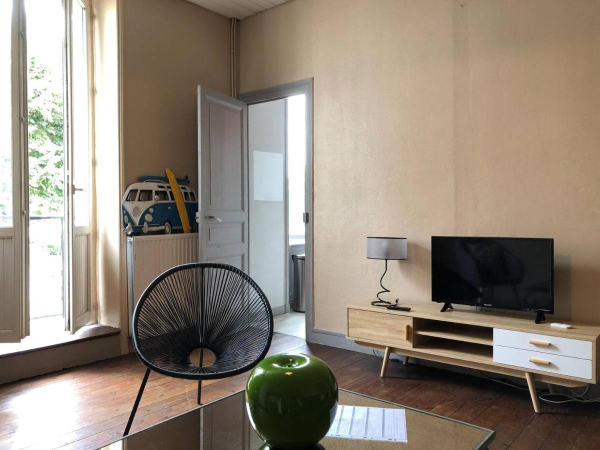Le Orange - Confort - Wifi - Entre Gare Et Centre Quimper Kültér fotó