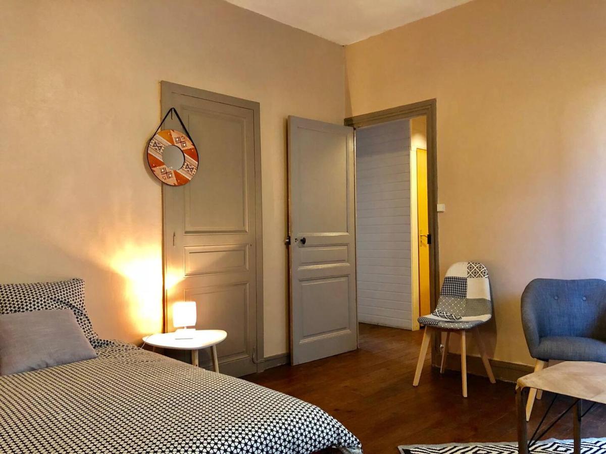 Le Orange - Confort - Wifi - Entre Gare Et Centre Quimper Kültér fotó